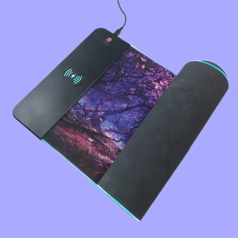 彩印發(fā)光無線充鼠標(biāo)墊